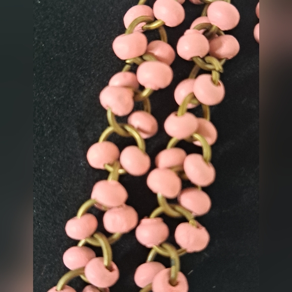 Unique Pink and Metal Necklace Bead Jewelry. - Picture 3 of 5